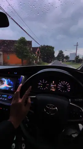 🎧💃💃💃🔊🔊#fyp #foryoupages #nyetirmobil 