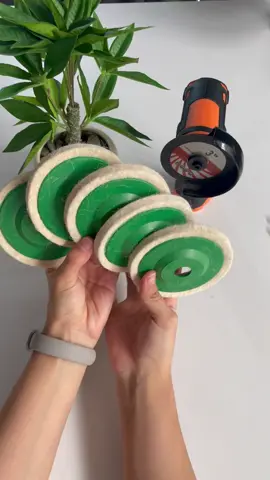 Polishing and buffing with a wool wheel.Looksbrand new#polish #buffing #angel #grinder #tools 