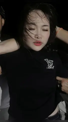 Em là cô gái bản lĩnh.Em đã chứng minh được t/y vì nhau mà có thể hi sinh tất cả.#tutruyenthong#cambodia🇰🇭 #nguoiviettaicampuchia 