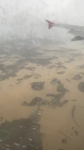 Bình Định sáng 20/11 nhìn từ máy bay. -#lũlutmientrung 