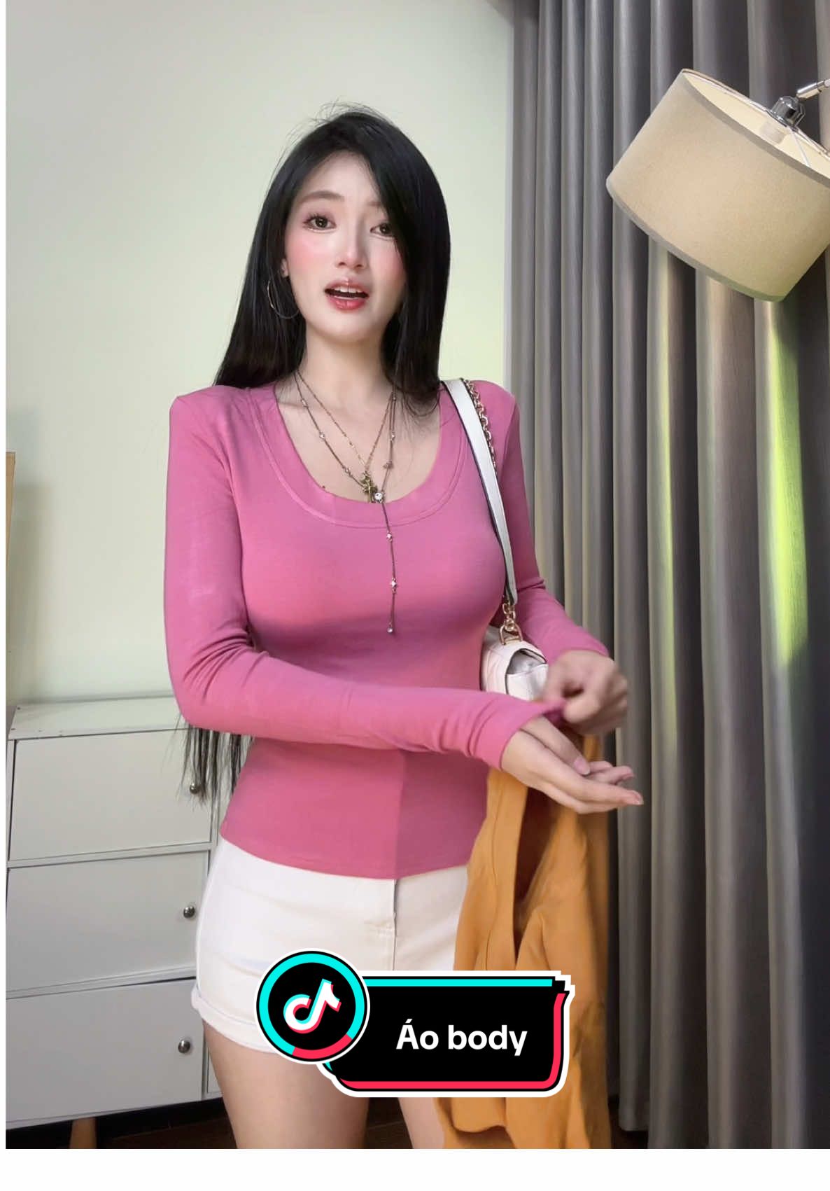 Áo xinh mà ấm lắm#viral #fyp #tiktokthoitrang #aolotlong #outfitmuadong 