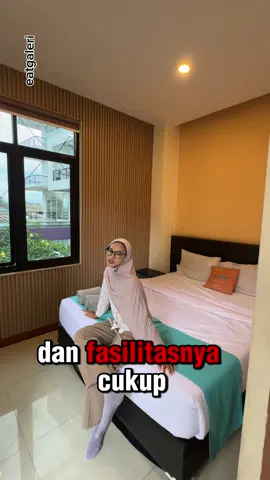 Cari penginapan dekat dengan surya kencana bogor langsung aja nginap di sans hotel surya kencana bogor dengan kode promo “YUKNGINEP” supaya dapat diskon pada saat booking di app reddoorz #REDTRAVELERS #BerkeSANS 