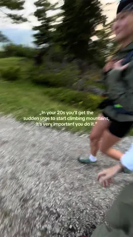 I‘ve had the urge ever since I could walk 🧗🏔️🌲🧚🏻💛⭐️                             #Outdoors #Hiking #fyp #mountain #relateable 