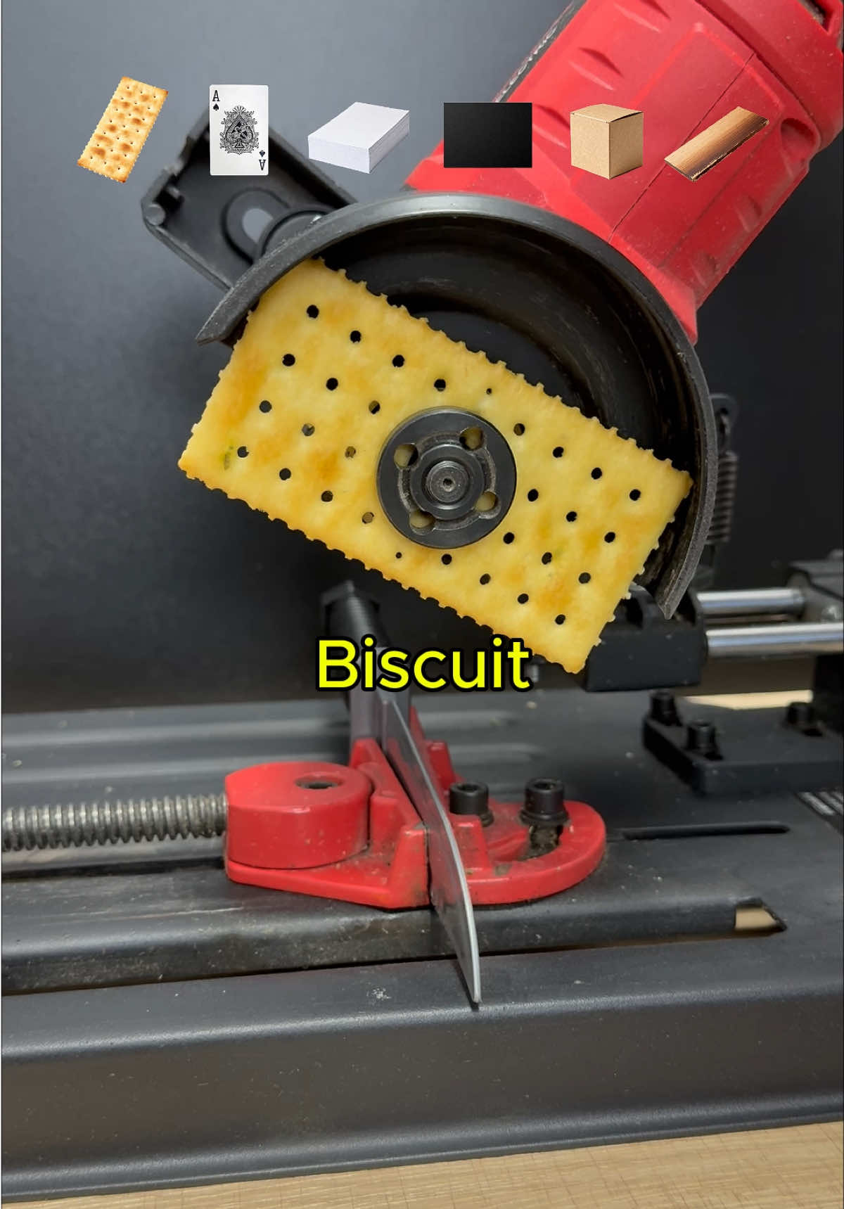 Stuff vs Plastic Knife