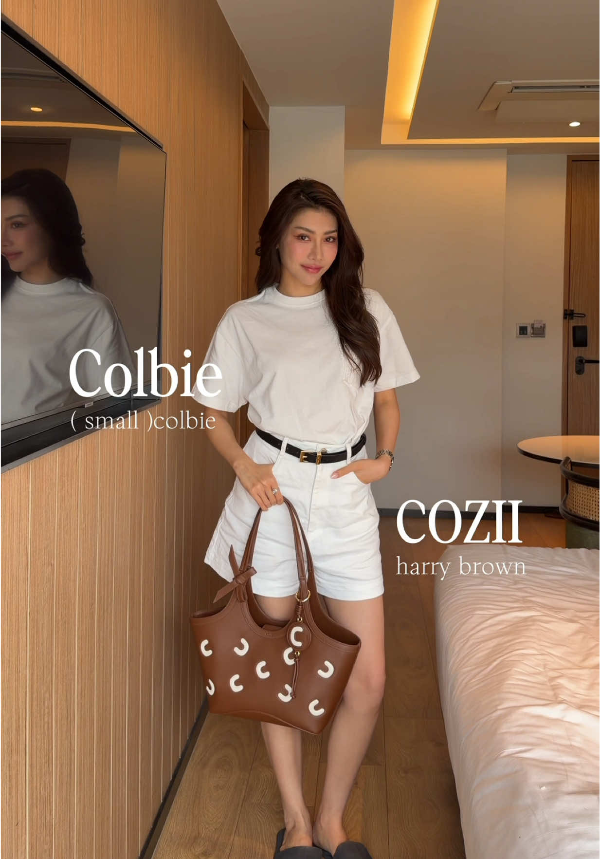 เอาอยู่ทุกลุคไม่เกินจริง ทำงานเที่ยว @Cozii.bag เหมาหมด โดยเฉพาะใบนี้ ไซส์ใหม่แต่ยังจุฉ่ำและนุ่มมากกกก เอาไปต่างประเทศก็เหมาะเลยหล่ะ เซฟยัง #CoziiSmallColbie #unboxing #ป้ายยา