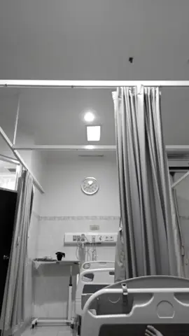 sebanyak apa dosaku tuhan, sampai anakku harus jadi jaminan surgaku🥀🥀😭 #anaksurgaku❤️🥀 #anaksurgaku #anaksurgayangslaludirindukan 