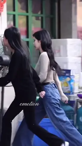 Nào biết đâu lương duyên…#viennhatky袁一琦 #thammongdao沈梦瑶🇨🇳 #yuanyiqi袁一琦💙 #shengmengyao💜 #hacmieu🐱 