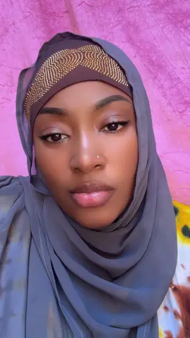 Idan me magani yatafi zan cigaba da magana ta🧏🏽‍♀️