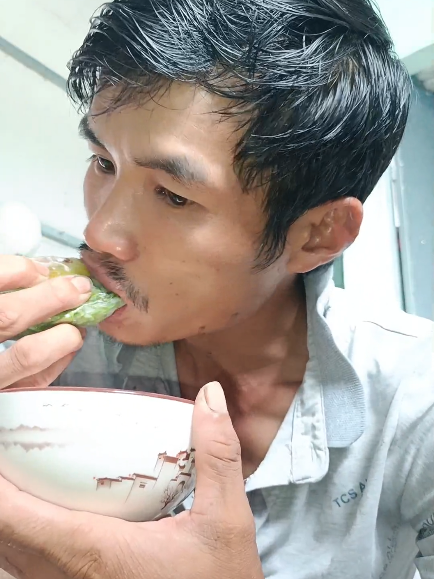 bữa nay em tiếp tục đi kiếm cá ăn #vanhau1993 #ancungtiktok #lamnong #master2023bytiktok #LearnOnTikTok 