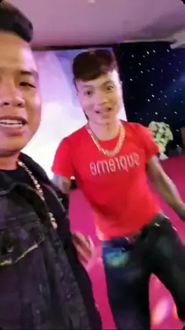 Lú luôn với Khá Bảnh hết nhạc vẫn quẩy chay được #khabanh #phamtuan #khabanhngayve 