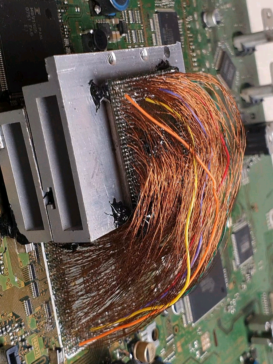 Soldering BGA chip new technique #tipsandtricks #repair #DIY #reballing #rework 