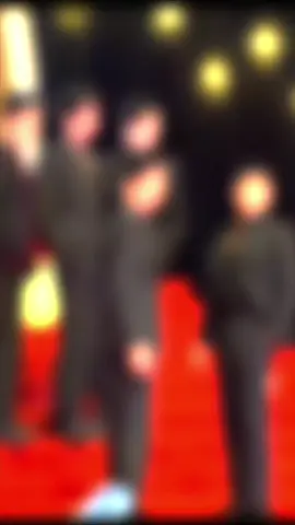 hitam memang meresahkan ya min 🫠#maxiaoyu #fypシ゚ 