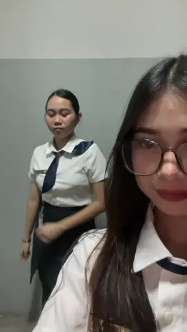 Kasayawon na sa kalisod si inday HAHAHAHAHAHAHAHAHAHAH