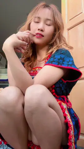 ဟိုတုန်းက အချိန်လေးများ#အဖီးလ်တစ်လိုင်း😔😔 #nwe #positivity #vralfypシ 