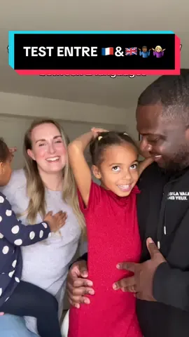 On voulait faire un petit teste entre les deux langues pour voir dans quelle langue notre fille nous répondrait… Elle sait qu’avec papa c’est le français et maman c’est l’anglais… Vu qu’on est dans un pays francophone parfois elle va répondre en français après que maman lui ait posé une question en anglais mais en insistant en peu sans brusque ou forcer elle se rappelle qu’avec maman c’est l’anglais! 🥳 Le meilleur cadeau que vous pouvez donner à vos enfants c’est de parler votre langue franchement allez y dès la naissance leur cerveau 🧠 est incroyable 🥰❤️ Si vous parlez plus d’une langue avez vous appris vos langues à vos enfants? Si oui quelles langues parlent vos enfants?🤷🏾‍♂️🤷🏼‍♀️⬇️⬇️⬇️⬇️⬇️⬇️⬇️⬇️⬇️⬇️ . . . . . . . . . . #bilingual #french #english #mixedfamily #couplemixte 