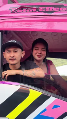 Laki laki hanya ingin melihat wanitanya bahagia bila didekatnya