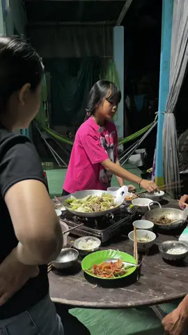 Lớn rồi mà phải đợi đứa nhỏ dạy #shopnguyenhieu #haihuoc #vuive #trending 