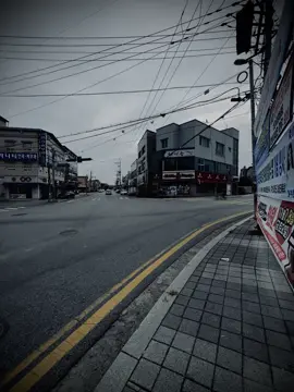 Đừng bắt anh phải nhìn em đang cùng ai vui tay trong tay...#xuhuong #tamtrang #vairal #flopvcl #fyp 