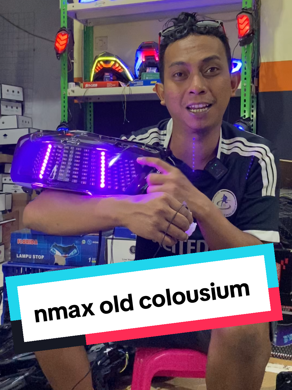 nmax old colousium running #fypviralシ #nmax #nmax old modifikasi keren #nmaxmodifikasi #stoplamprunning 