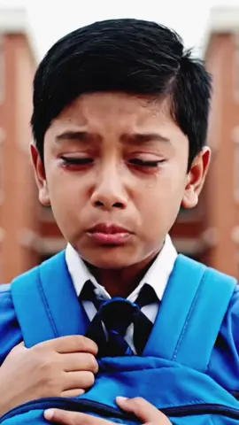 বাচ্চাটি কা'ন্না করে করে সকল মা বাবার উদ্দেশ্য কি বলে শুনুন। #motivation #AI #reels #viral #shorts 