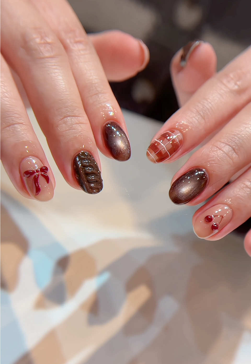 Dạo này sốp làm tone nâu hơi nhìuuu 😝 #nails #nailart #xuhuong 