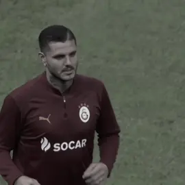 Sözlerin git,gözlerin  bakıyor neden der gibi #icardiii #beniöneçıkart  #era7capone #fypシ゚viral #kesfetbeniöneçıkart 