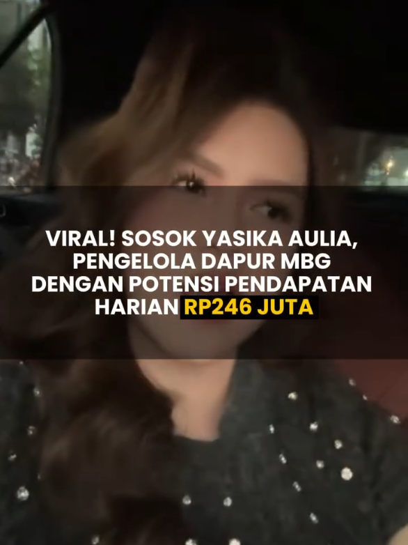Nama Yasika Aulia tengah ramai diperbincangkan setelah kiprahnya sebagai pengelola puluhan dapur Program Makan Bergizi Gratis (MBG) di Sulawesi Selatan menarik perhatian publik. Putri dari Wakil Ketua DPRD Sulsel, Yasir Machmud, ini diketahui memimpin langsung 41 dapur MBG yang tersebar di berbagai wilayah. Dapur-dapur tersebut berada di Makassar (16 dapur), Parepare (3 dapur), Kabupaten Gowa (2 dapur), dan Kabupaten Bone (10 dapur). Setiap dapur MBG disebut membutuhkan anggaran sekitar Rp1,5 miliar untuk pembangunan fasilitas dan pengadaan peralatannya. Dengan total 41 dapur, nilai investasinya mencapai sekitar Rp61,5 miliar. Setiap dapur melayani rata-rata 3.000 siswa per hari, dan dengan estimasi keuntungan Rp2.000 per porsi, potensi pendapatan seluruh dapur bisa mencapai sekitar Rp246 juta per hari. Yasika juga menekankan bahwa dapur MBG bukan hanya menyediakan makanan bergizi untuk siswa, tetapi turut memberi dampak positif terhadap ekonomi warga di sekitar lokasi dapur. #sukabumiupdatecom #sukabumi #kotasukabumi #kabupatensukabumi #viral 