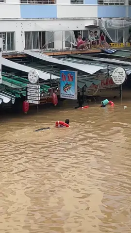 #nhatrang #79khanhhoa #lũlụt 