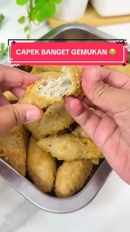 Suka duka jadi konten kreator, yaitu harus siap2 timbangan naik dan gemukan lalu timbul stretchmark dimana2 huhuuu untung nemu solusinya nih bun. Semoga cocok juga yaa 🤍 #stretchmark #stretchmarks #stretchmarkserum #stretchmarkoil #ciaraindonesia 