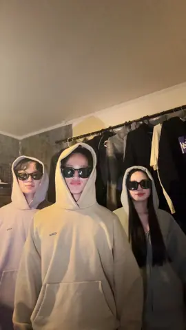 一発撮り笑 @漆山 美心💟🎧 @漆山璃 #家族#漆山家の日常 