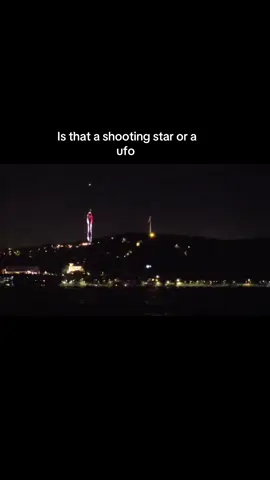 Spooky caught on camera is it shooting star is it a plane or is it a ufo.  The truth is out there. #fyp #for #foryour #spookyseason #ufo 