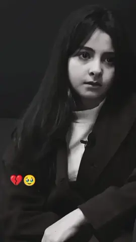 #صديت عن الكل لجلك وانت لجلهم بكتني 🖤