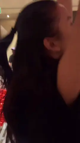 Nhìn kìa trời Hương ly cổ vũ hương Giang quá trời##vietnam#huongly#huonggiang 