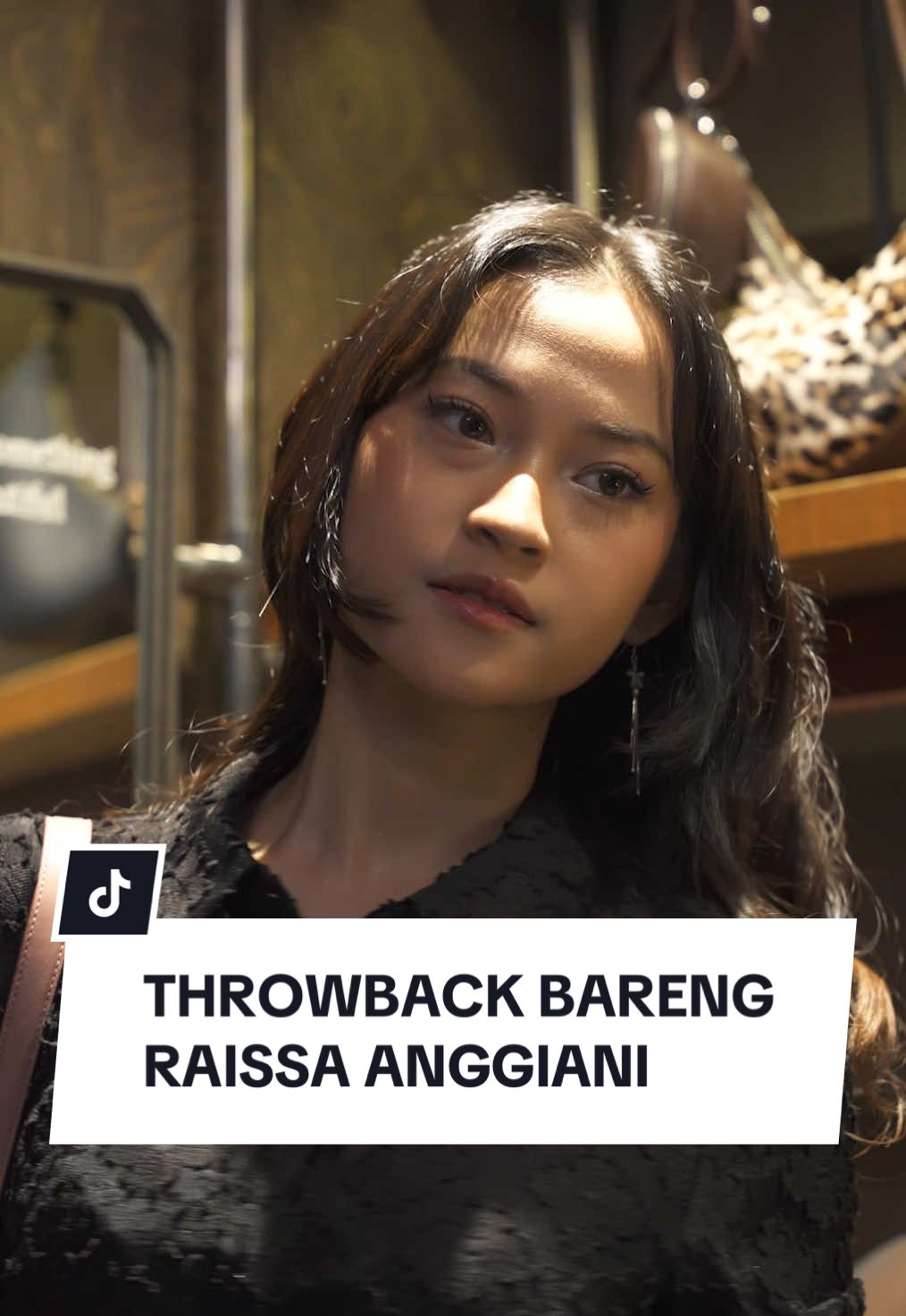Throwback seru-seruan bareng @Kate Spade Indonesia 🤩🫶 Kalo lo, gimana perasaannya hari ini, Vox? 🫵 #TandaTanganDong #VOCxKateSpadeID #VoiceofPeople #Tiktoktainment 
