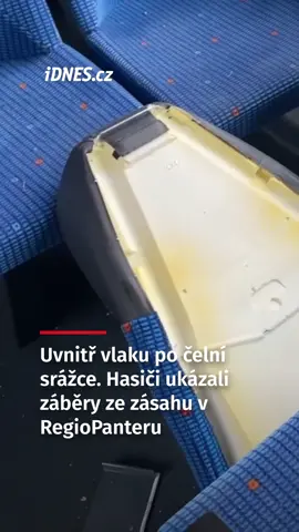 U Zlivi na Českobudějovicku se ráno čelně srazily rychlík a osobní vlak.  Při nehodě se zranilo téměř padesát lidí, z toho čtyři těžce. Podle prvotních informací rychlík projel návěstidlo na červenou. Policie zahájí trestní řízení pro podezření ze spáchání obecného ohrožení z nedbalosti. Hasiči dopoledne ukázali záběry z útrob poničeného RegioPanteru. 🎥 HZS JK