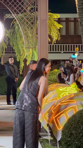 Cheerful Fayemily🤭 Cheer for Faye.🌻💛🔥#Faye #FayePeraya #ฝ้ายพีรญา #fayeperaya #fayemalisorn #faye_peraya #faye_malisorn #faye 