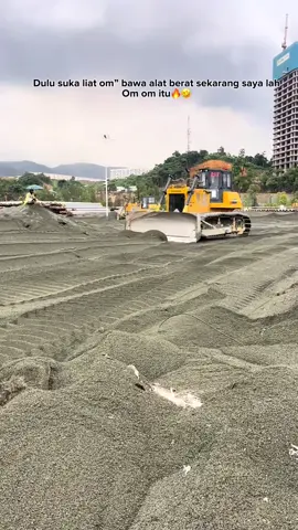 #fyppppppppppppppppppppppp  #iwiphelmkuning 