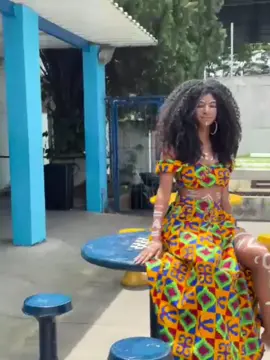 Celebrando o Dia da Consciência Negra com orgulho, ancestralidade e resistência. ✊🏾 Carrego comigo a força de quem veio antes, raiz, potência e história viva. Que a beleza, a cultura e a sabedoria do meu povo sigam iluminando caminhos. Honrando minhas raízes e celebrando quem eu sou. 🖤✨ #consciêncianegra #negra #megritaramnegra #fyp 