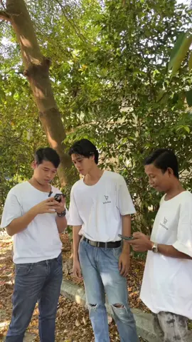 အဂ်လိပ်လိုတွေကွမင်းနားလည်လို့လား…. #foryoupage  #funnyvideo #smile shop