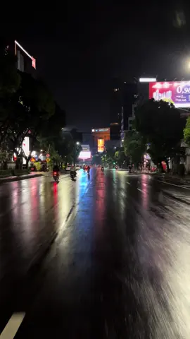 Klebus tenan  #sadvibes🥀 #surabaya24jam #surabaya #4upage 