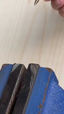 trucos que facilitan el trabajo #maderas #maderasymuebles #creando #creandoparaayudar #soluciones 