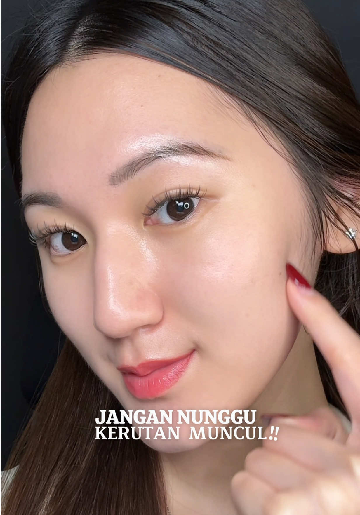 cuman modal moisturizer aja udah bisa cegah keriput dari sekarang! 🫵🏻 #WardahFaceLift #Wardah #WardahMoisturizer #LiftingMoist #WardahCollagenMoist   