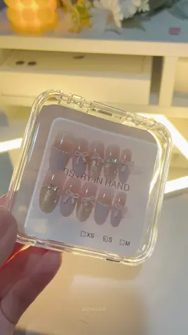 I live pinkkkkkkkkk 🌷💕🎀🫶🏻 #เล็บปลอมสําเร็จรูป #เล็บปลอมพร้อมติด #เล็บเจลพร้อมติด #เล็บเจลสวยๆ #เล็บปลอม 