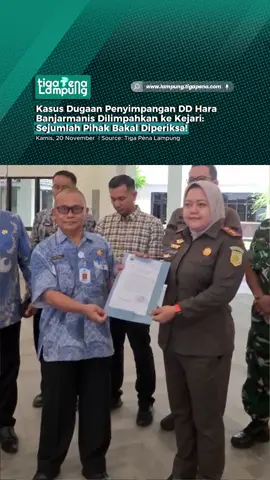 Penanganan kasus dugaan penyimpangan Dana Desa (DD) Hara Banjarmanis yang menyeret nama Kepala Desa (Kades) Syahrudin resmi berpindah ke ranah hukum. Kejaksaan Negeri (Kejari) Lampung Selatan kini mengambil alih prosesnya, menyusul mandeknya tindak lanjut dari pihak desa. Kepastian ini disampaikan saat konferensi pers seusai rapat koordinasi Forum Komunikasi Pimpinan Daerah (Forkopimda) di Kantor Bupati Lampung Selatan, Kamis (20/11/2025). Baca Selengkapnya di www.lampung.tigapena.com #KorupsiDanaDesa #HaraBanjarmanis #LampungSelatan #KepastianHukum #TransparansiDesa    