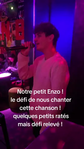 #dram #foryoupag #celinedion #incroyabletalent #karaoke  hier nous avons lancé un défi a Enzo ... j aurai voulu etre un artiste !!!!   il chante en direct,  évidemment cette voix est bien la sienne ! quelques petits ratés mais franchement wouha !  qu en pensez vous ? 