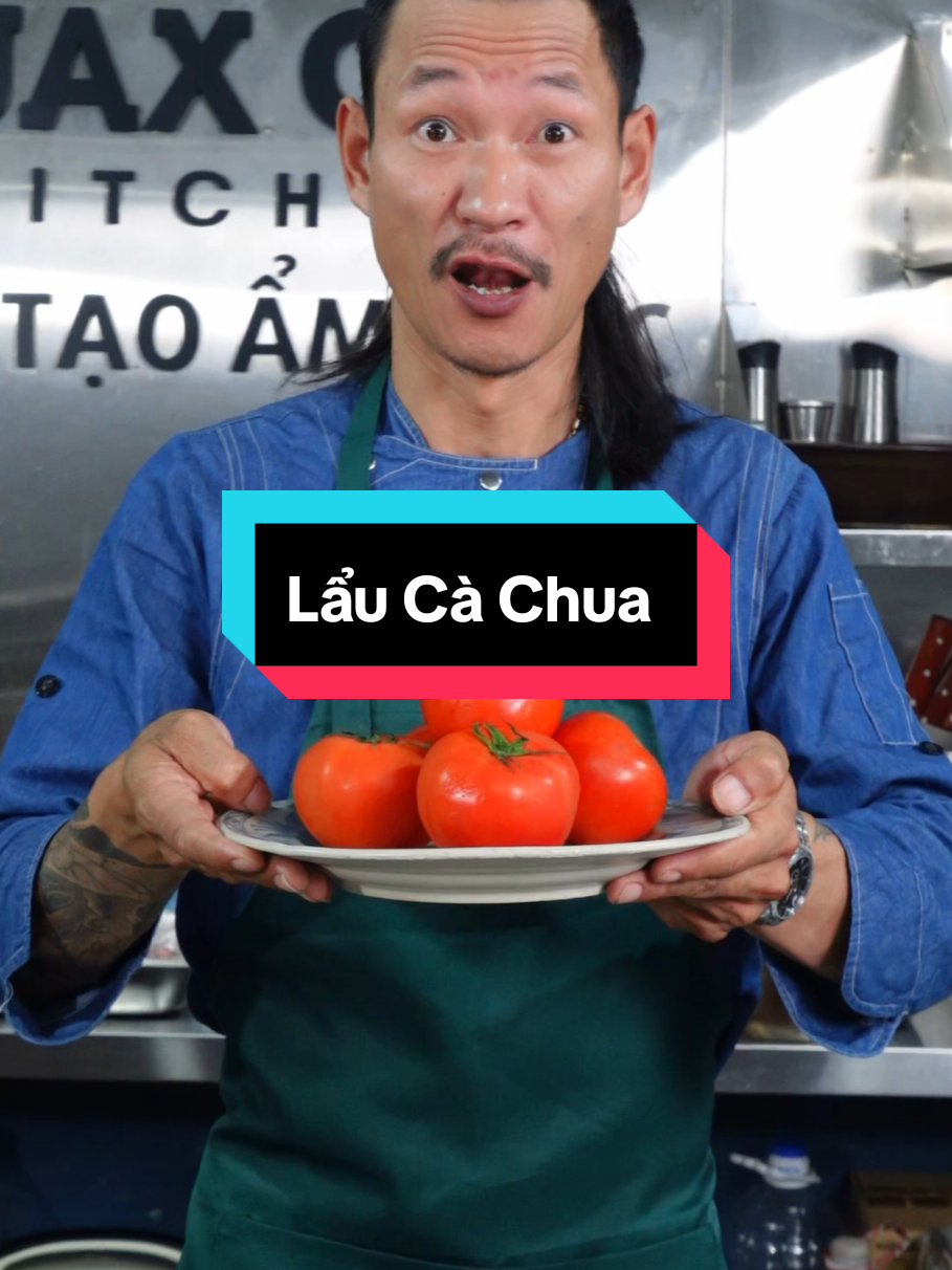 Cà chua đang đắt đấy nhé các bác , Nhưng mà Lẩu Ngon các bác ạ .  Rau tốn hơn thịt là đây  #ĐầuBếpNguyễnHữuThọ  #duaxcarkitchen  #LẩuCàChua 