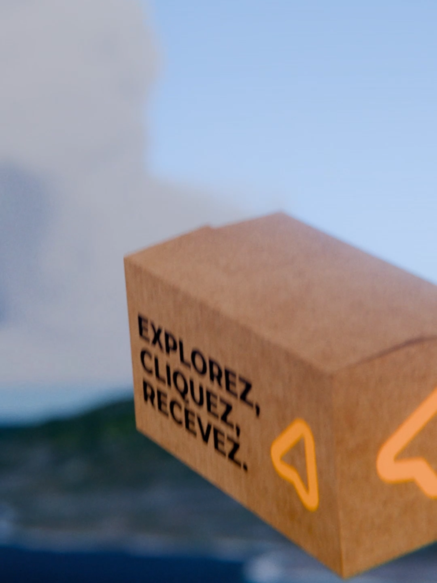 Kleeky débarque à La Réunion : votre nouveau site e-commerce péi vous ouvre les portes de milliers de produits Amazon en quelques clics et sans surprise à l'arrivée ! 📦 Avec Kleeky, c’est simple : ✔️ Vous choisissez vos produits Amazon préférés ✔️ Vous achetez en quelques clics, sans stress, sans calculs & sans mauvaise surprise à l’arrivée ✔️ Vous recevez votre commande chez vous ou en point relais ✔️ Et ça… en toute tranquillité 😌 __ 📲 www.kleeky.com ✅ Revendeur officiel Amazon. 🚚 Livraison en 7 à 14 jours à domicile ou en point retrait.  🏷️ Prix tout compris.