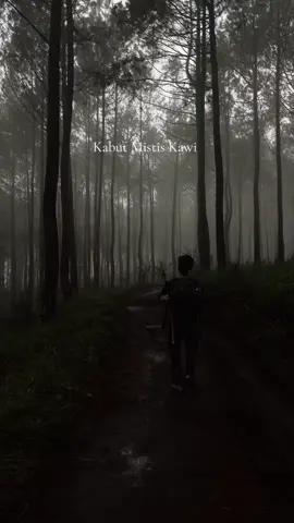 Labirin Gunung Kawi + Kabut tebal + Maghrib = ☠️ #kawiviaprecet #gunungkawi #serangboyo #fyppppppppppppppppppppppp 