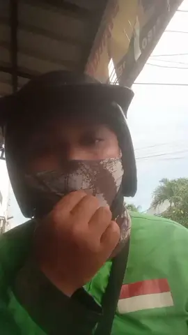 NGOJEK DI HARI SENIN FULL MACET SEMUA JALAN #gojek24jam #gojekindonesia #gojek #gojektiktok 