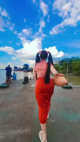 ပြုတ်ကျမလို့ 😁 #foryou  #ပုသိမ်သူလေးပါဗျို့ 